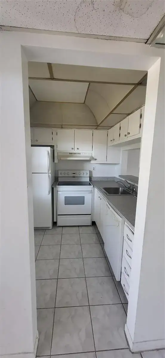 9070 Lime Bay Boulevard # 309, Tamarac FL 33321 photo 3