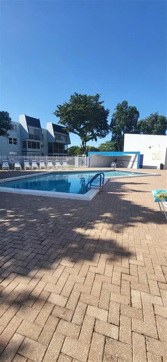 9070 Lime Bay Boulevard # 309, Tamarac FL 33321 photo 4