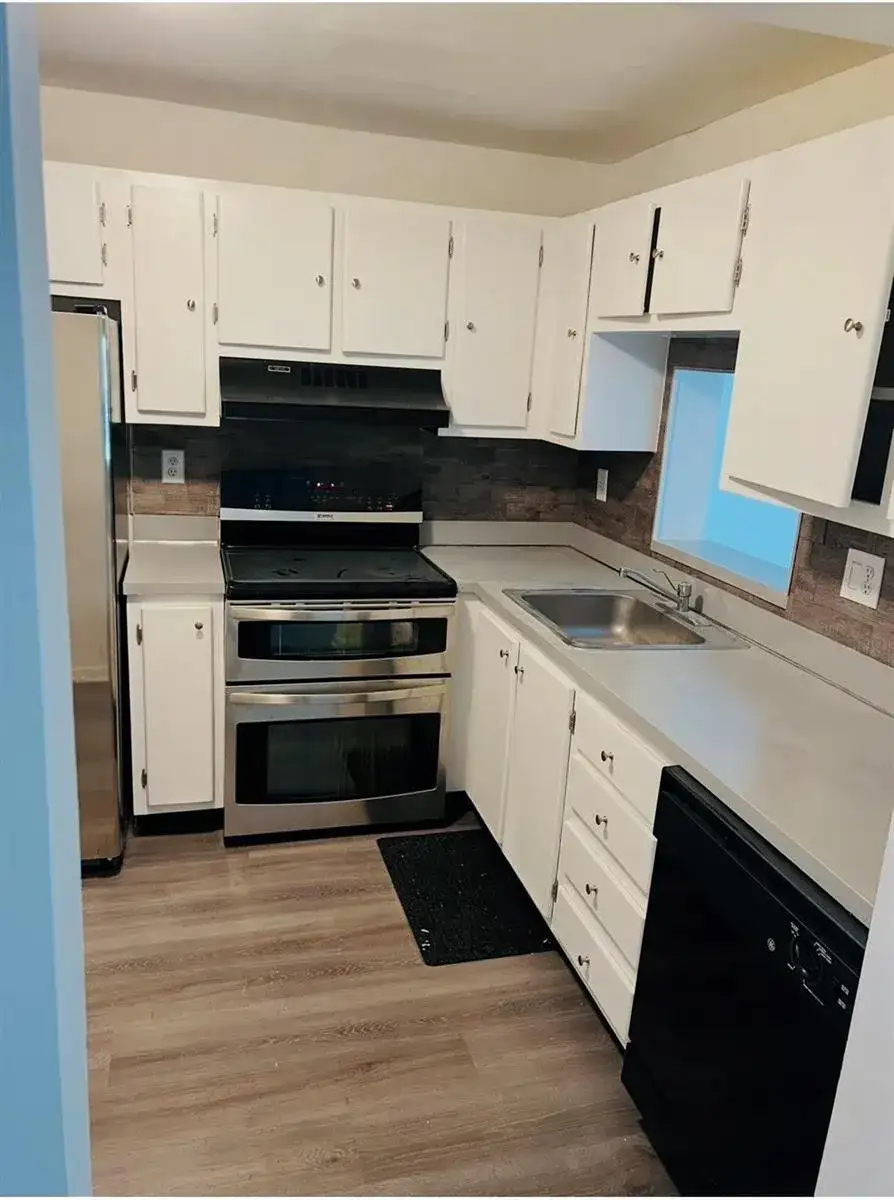 6301 N University Drive # 204, Tamarac FL 33321 photo 2