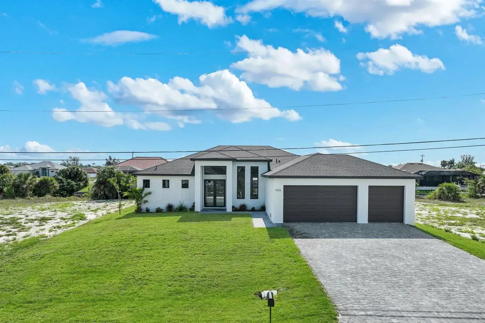 1925 NW 34th Place, Cape Coral FL 33993 photo 2