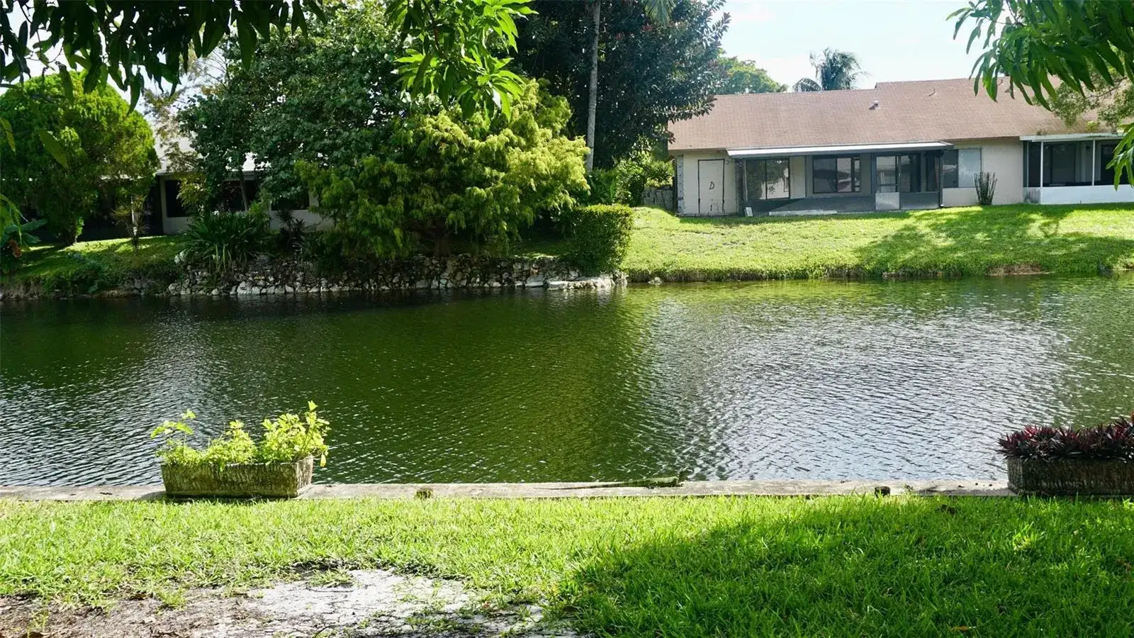 5908 NW 81st Avenue, Tamarac FL 33321 photo 4