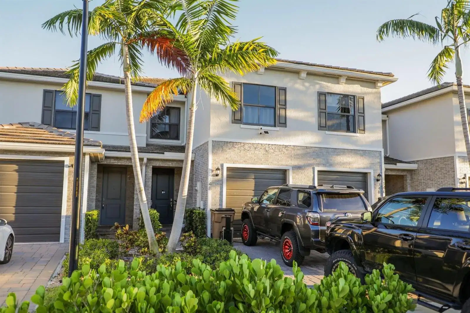 148 SE 5th Court, Deerfield Beach FL 33441 photo 2