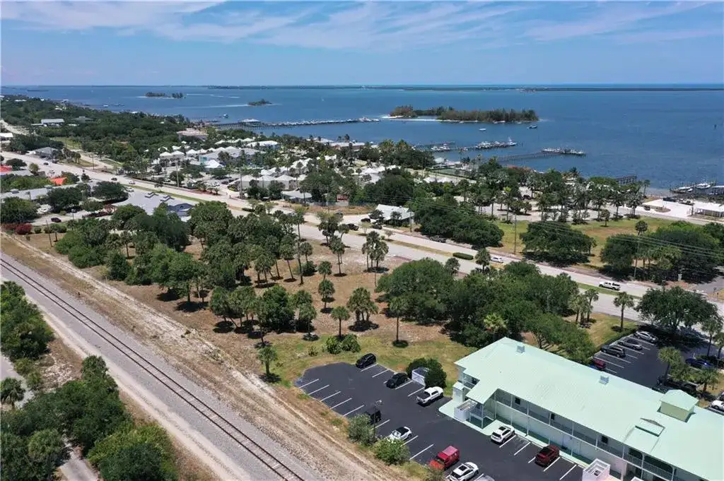 1531 Us Highway 1 Highway, Sebastian FL 32958 photo 2