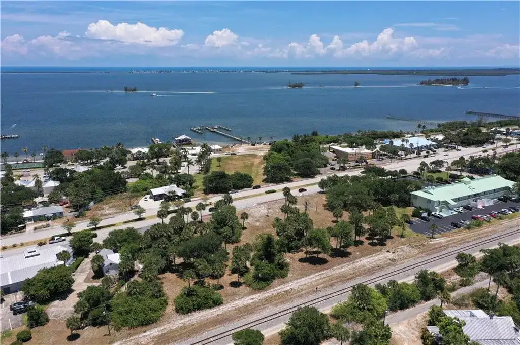 1531 Us Highway 1 Highway, Sebastian FL 32958 photo 4