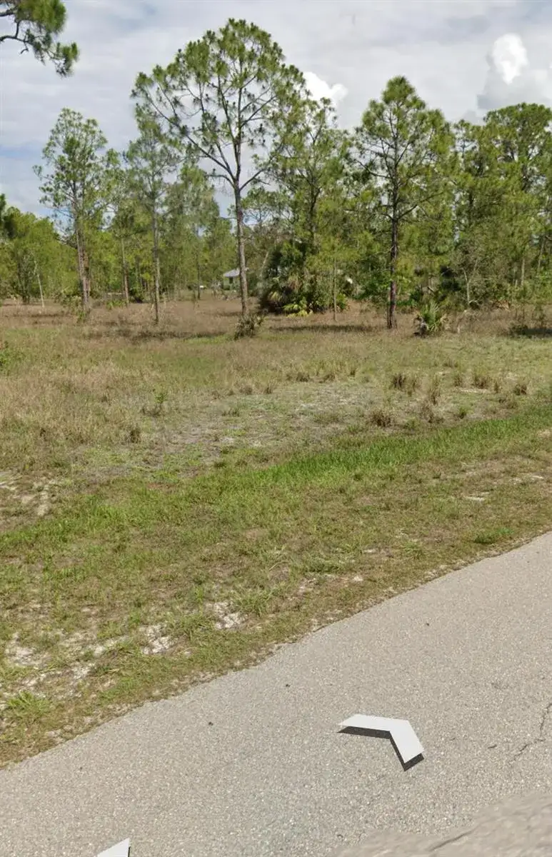 109 Moore Avenue, Lehigh Acres FL 33936 photo 5