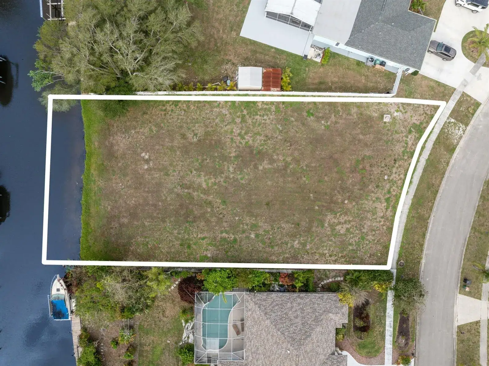 420 NE Cornwall Avenue, Port St. Lucie FL 34983 photo 2