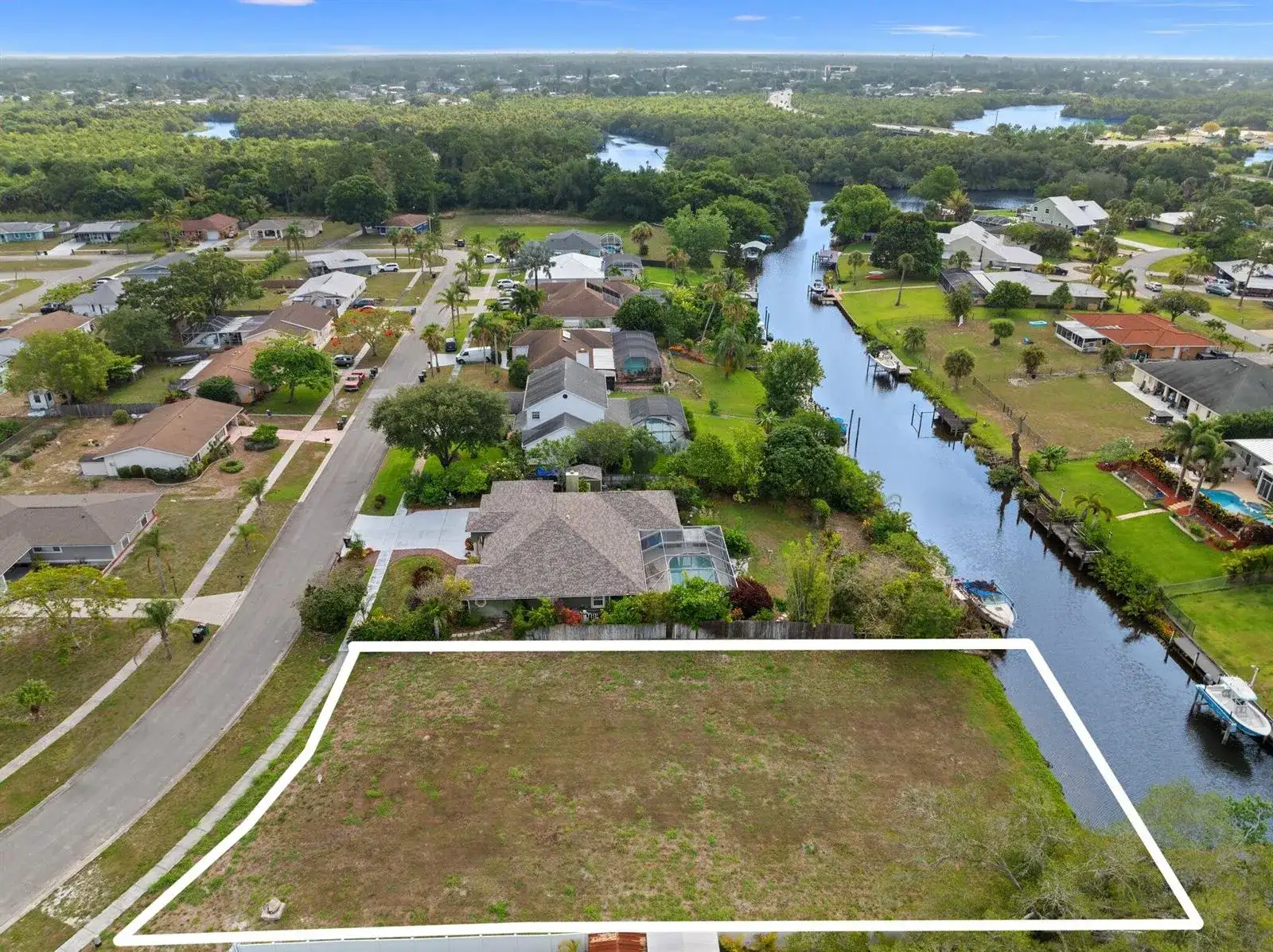 420 NE Cornwall Avenue, Port St. Lucie FL 34983 photo 3