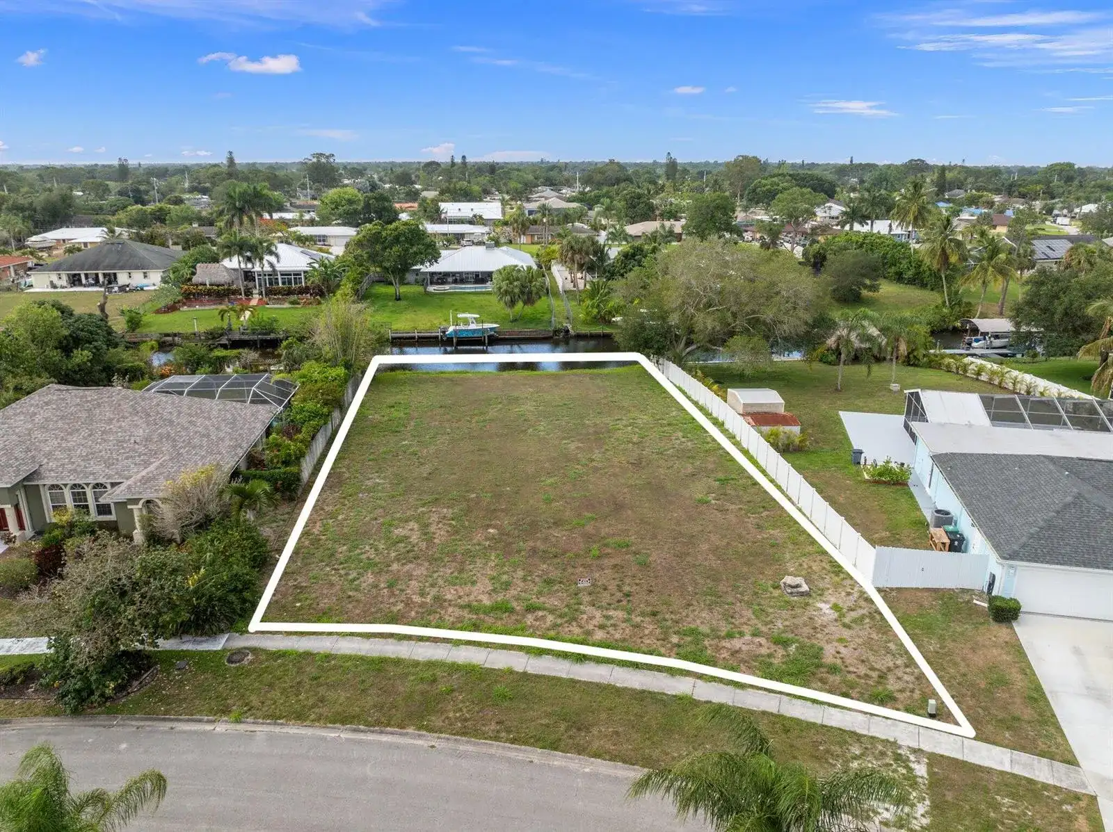 420 NE Cornwall Avenue, Port St. Lucie FL 34983 photo 5