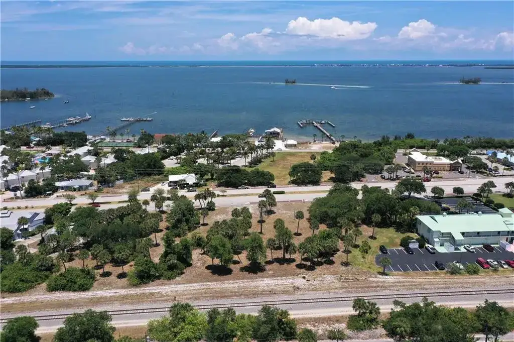 1531 Us Highway 1 Highway, Sebastian FL 32958 photo 3