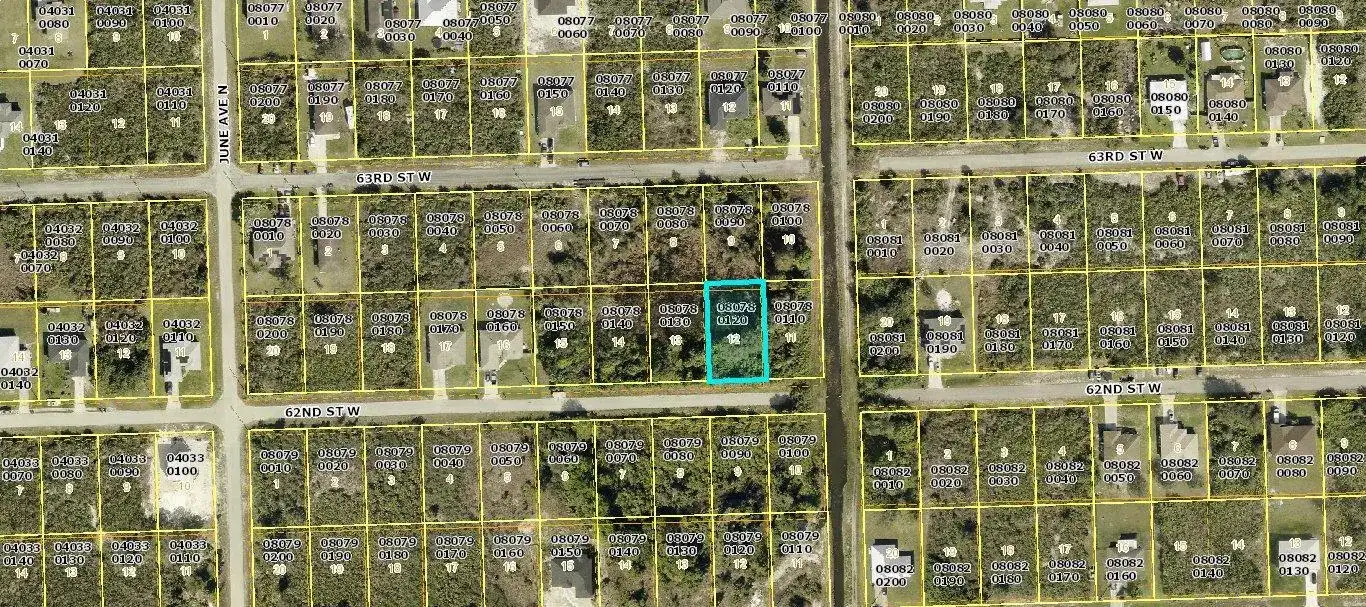 2802 62nd Street W, Lehigh Acres FL 33971 photo 2