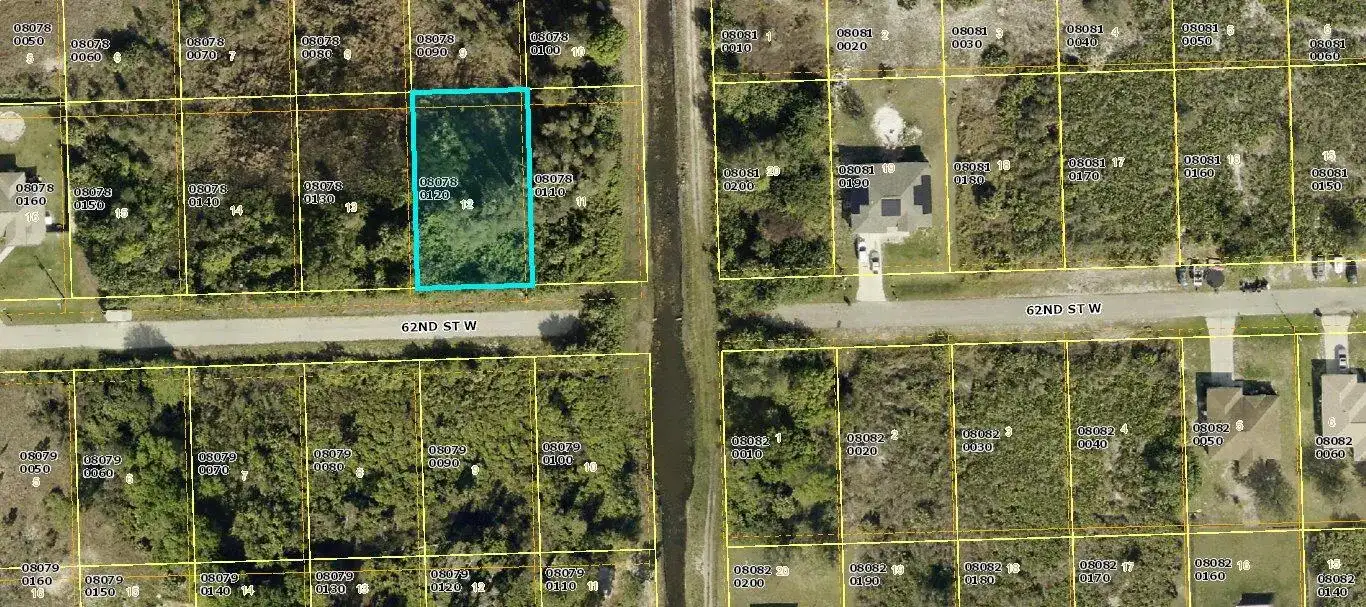 2802 62nd Street W, Lehigh Acres FL 33971 photo 3