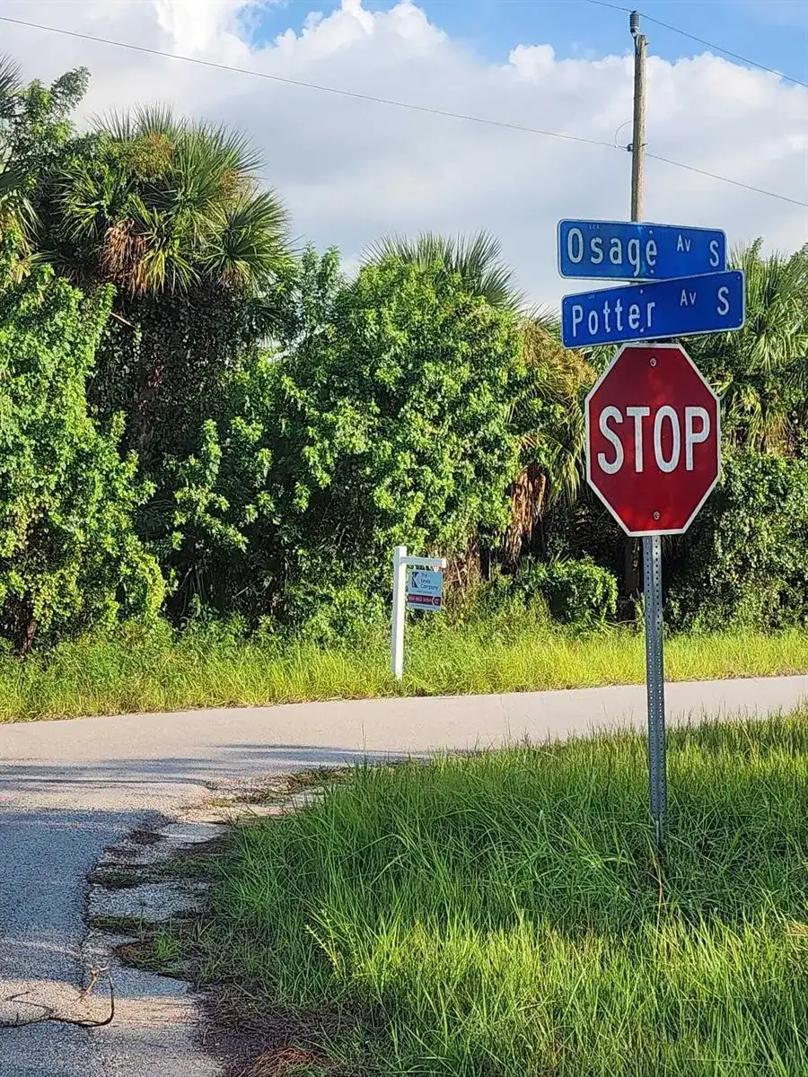 539 Osage Avenue S, Lehigh Acres FL 33974 photo 2