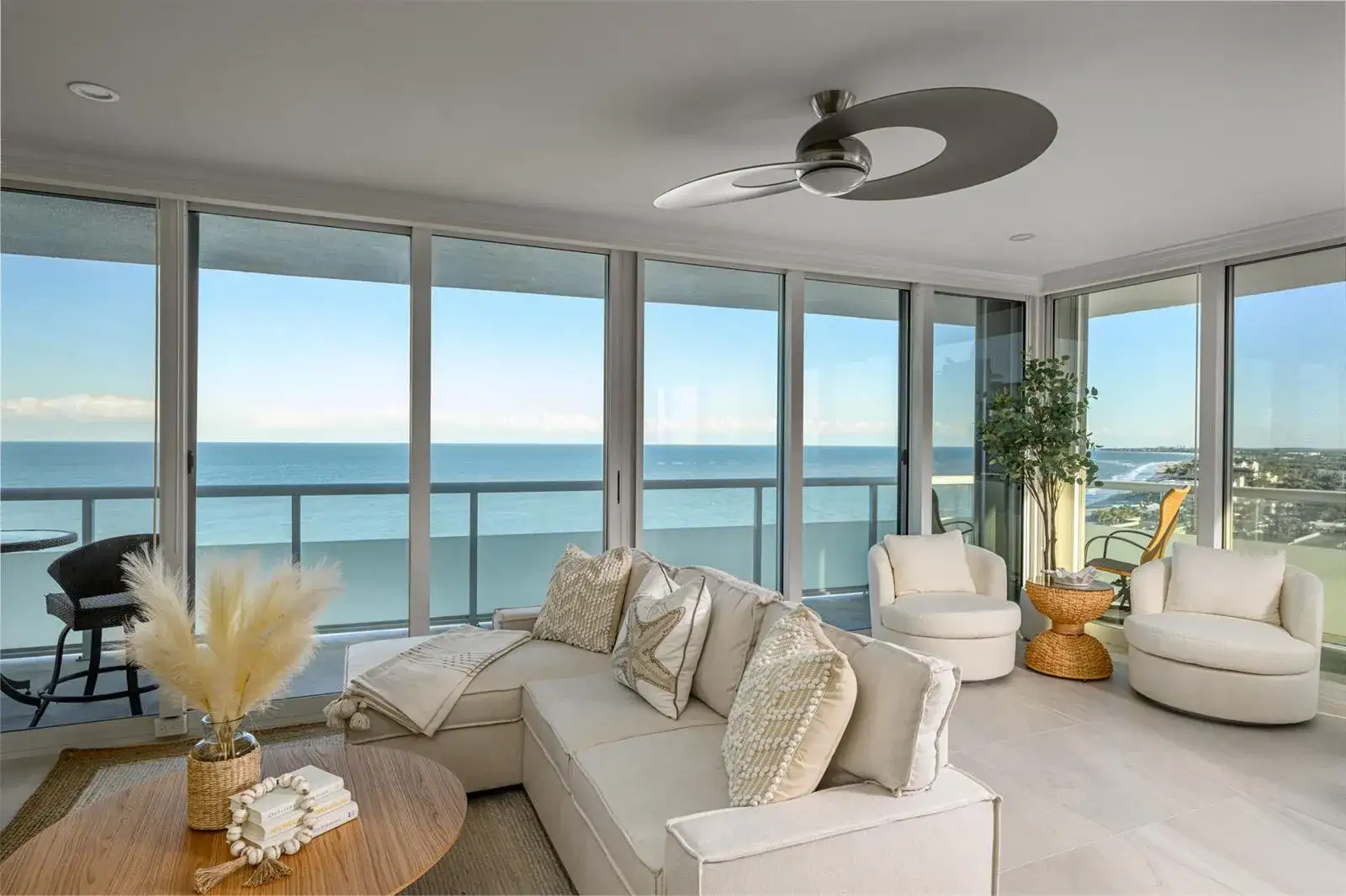 3554 Ocean Drive, Vero Beach FL 32963 photo 5