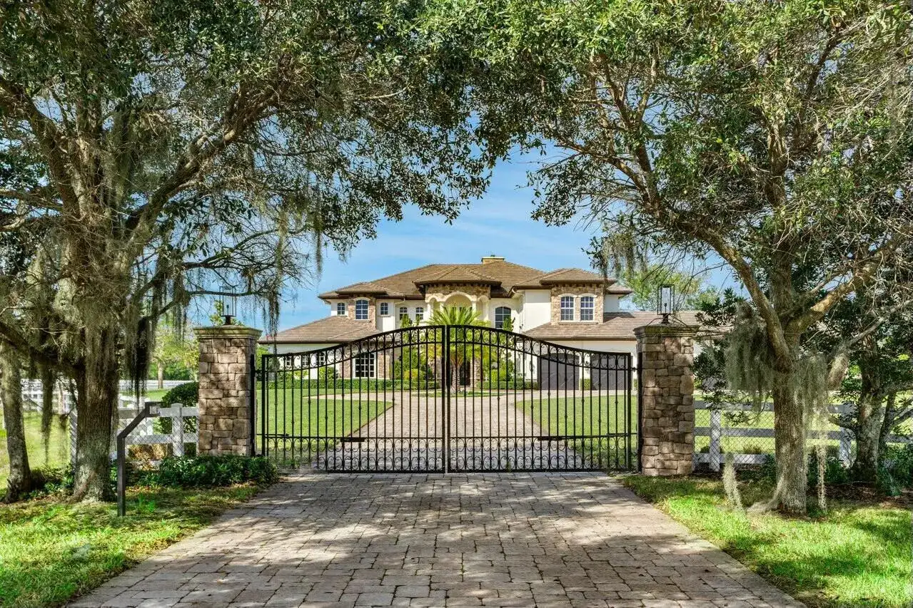 10527 El Paraiso Place, Delray Beach FL 33446 photo 3