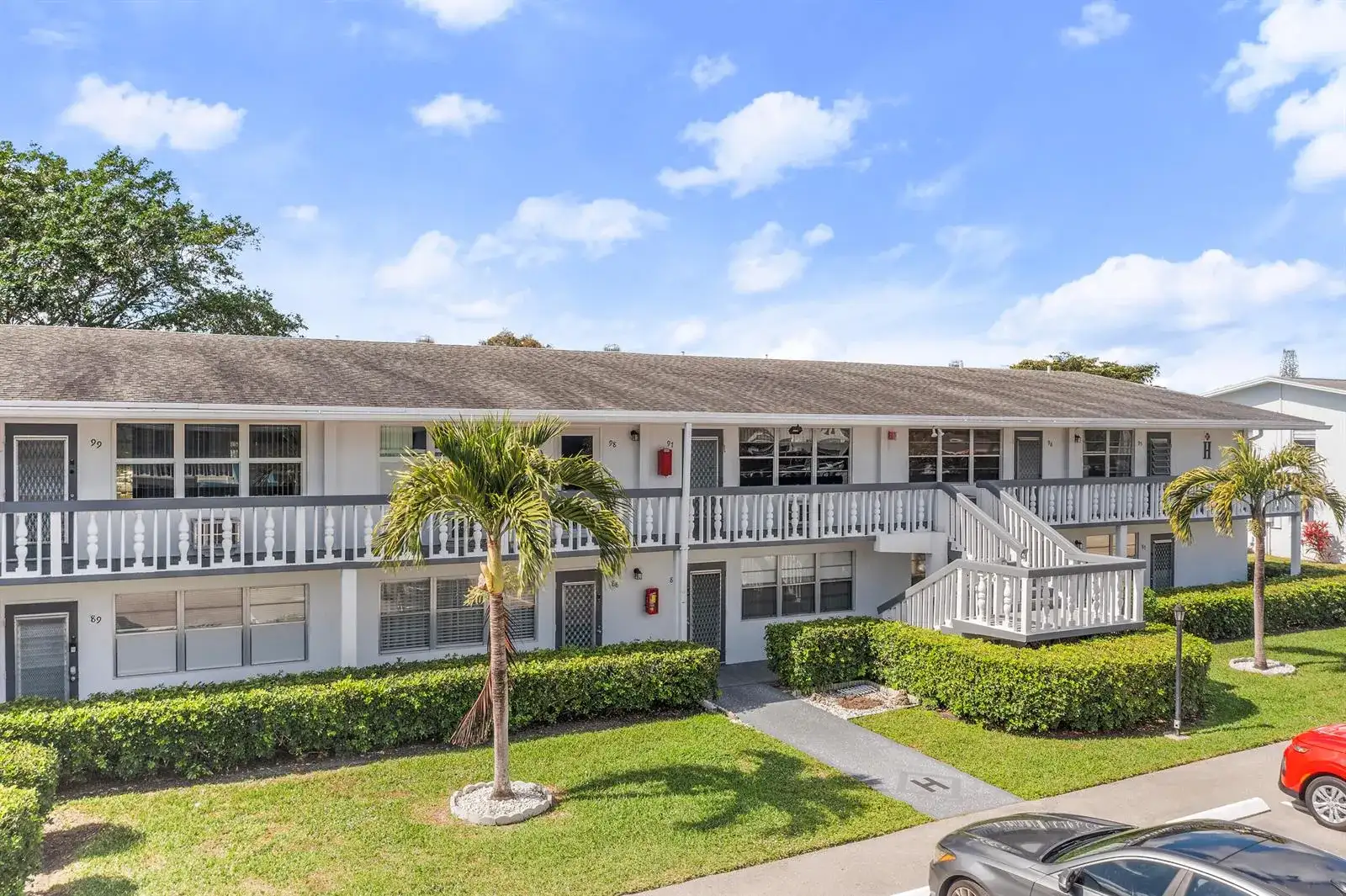 97 Oakridge H # 97, Deerfield Beach FL 33442 photo 2