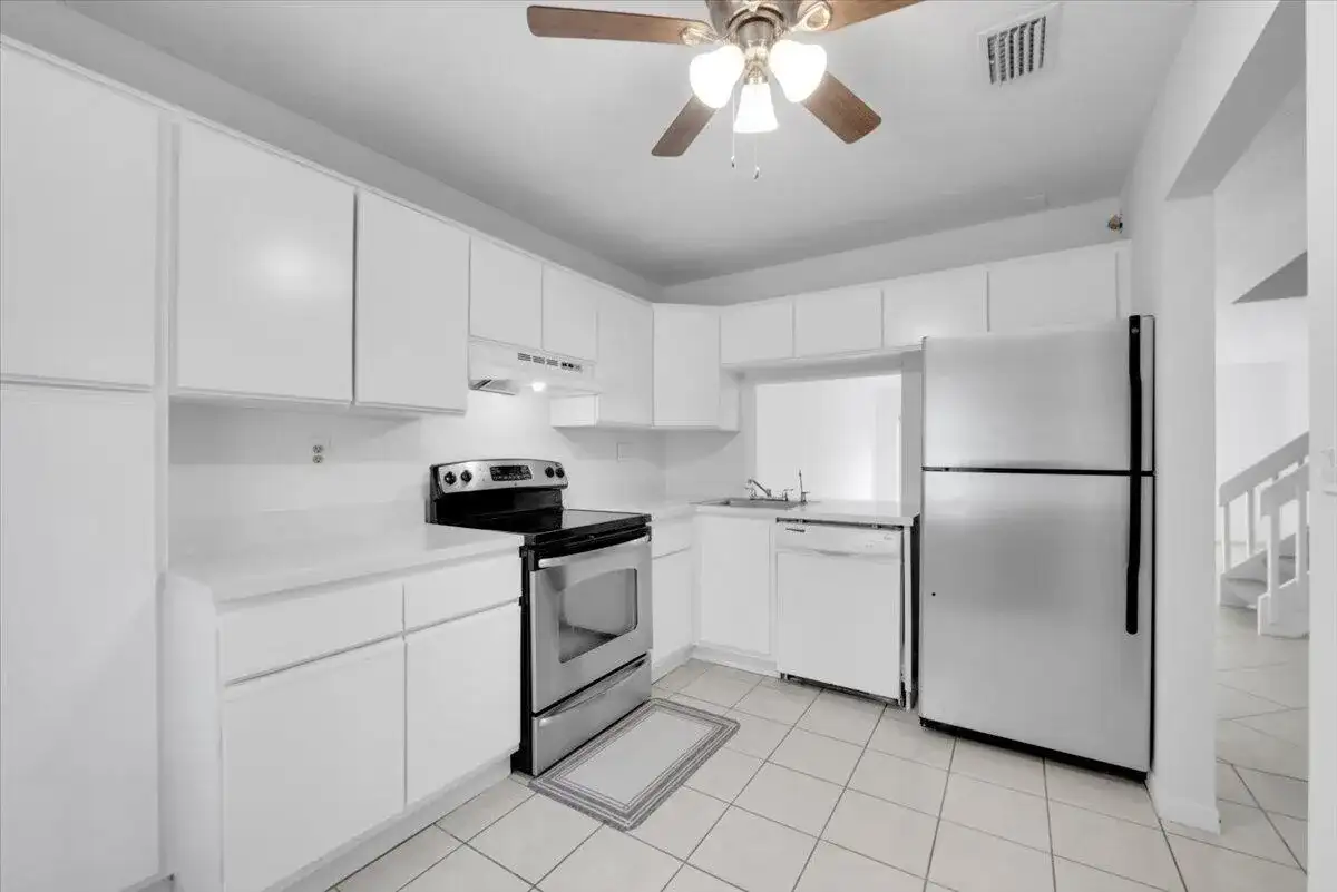 4718 NW 82nd Avenue # 1706, Lauderhill FL 33351 photo 5