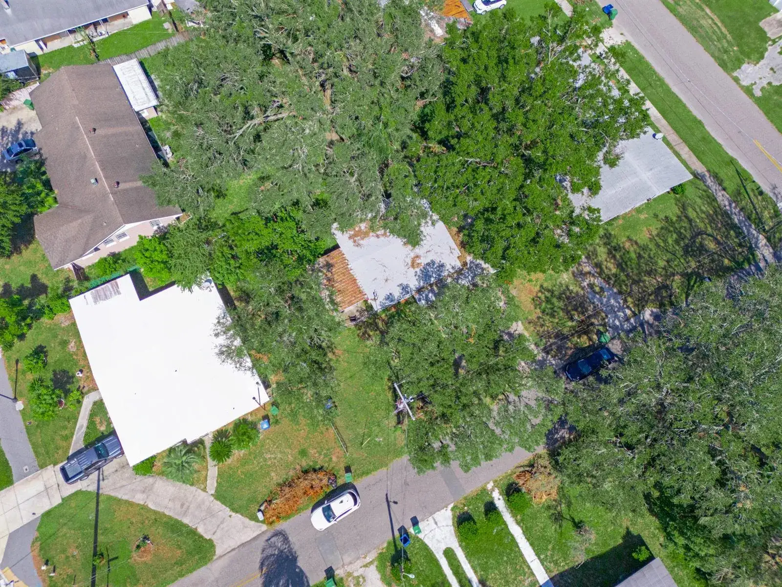 657 Ave C SW, Winter Haven FL 33880 photo 2