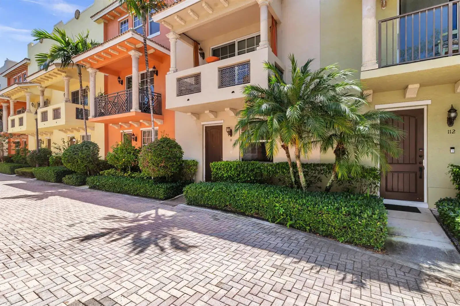 219 N L Street # 111, FL 33460 photo 2
