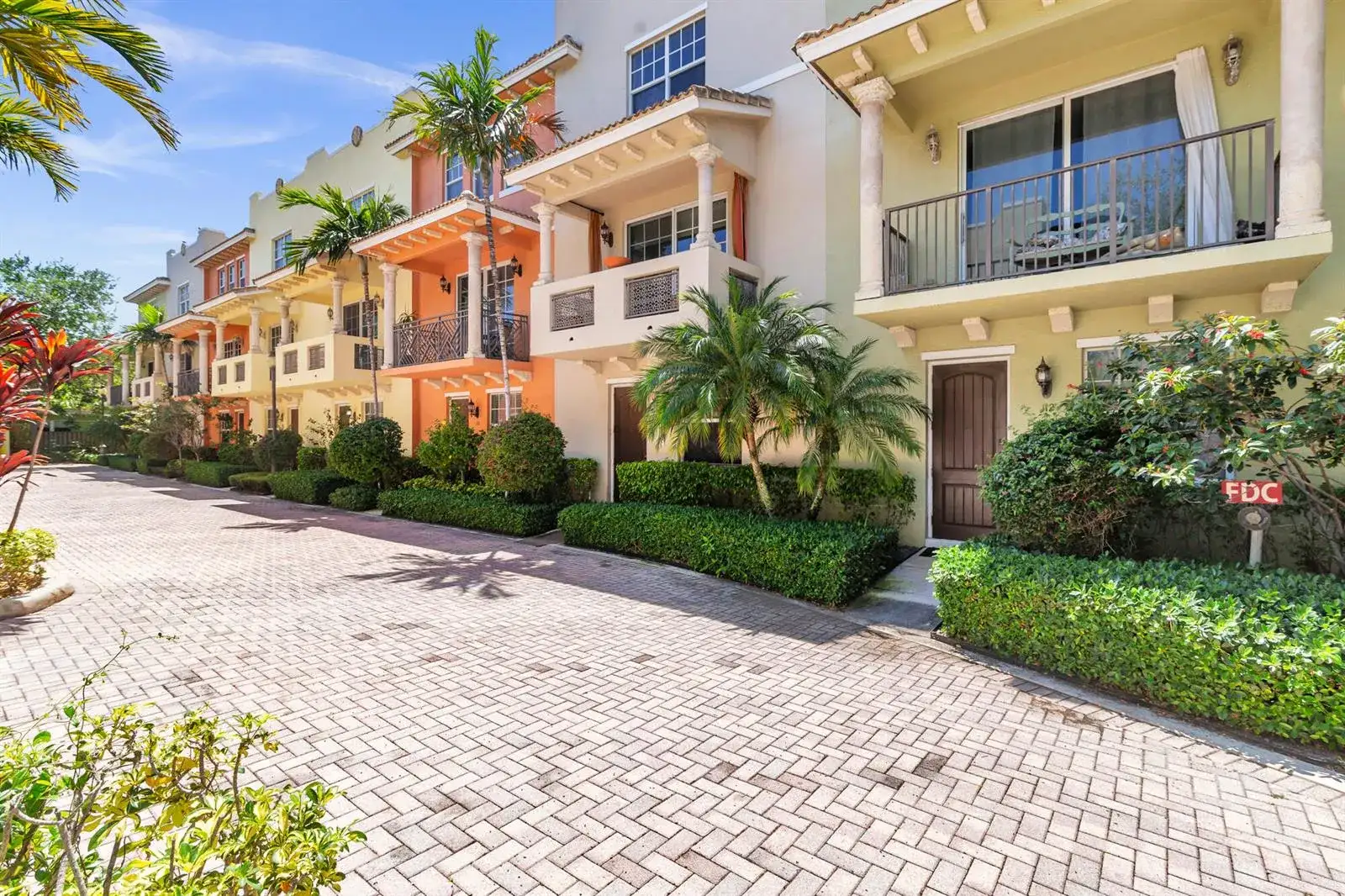 219 N L Street # 111, FL 33460 photo 3