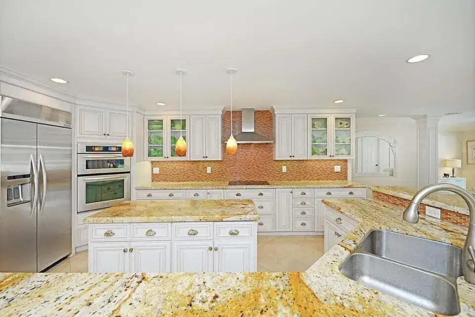 885 NE Mulberry Drive, Boca Raton FL 33487 photo 4