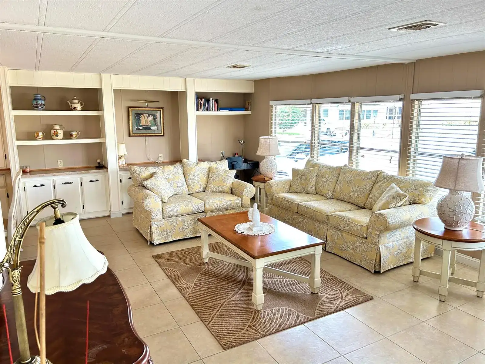 292 NW 53 Street, Deerfield Beach FL 33064 photo 4