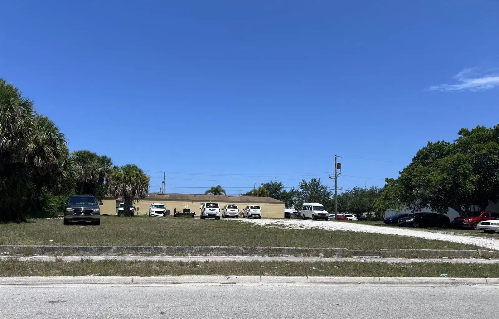 534 S 5th Street, Fort Pierce FL 34950 photo 4