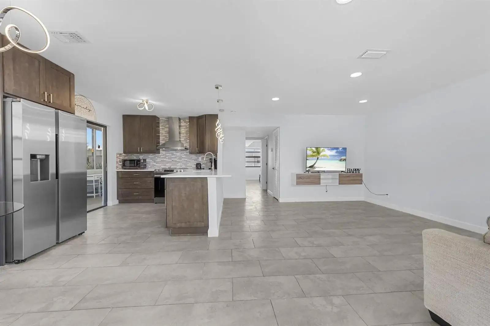 234 Capri E, Delray Beach FL 33484 photo 2