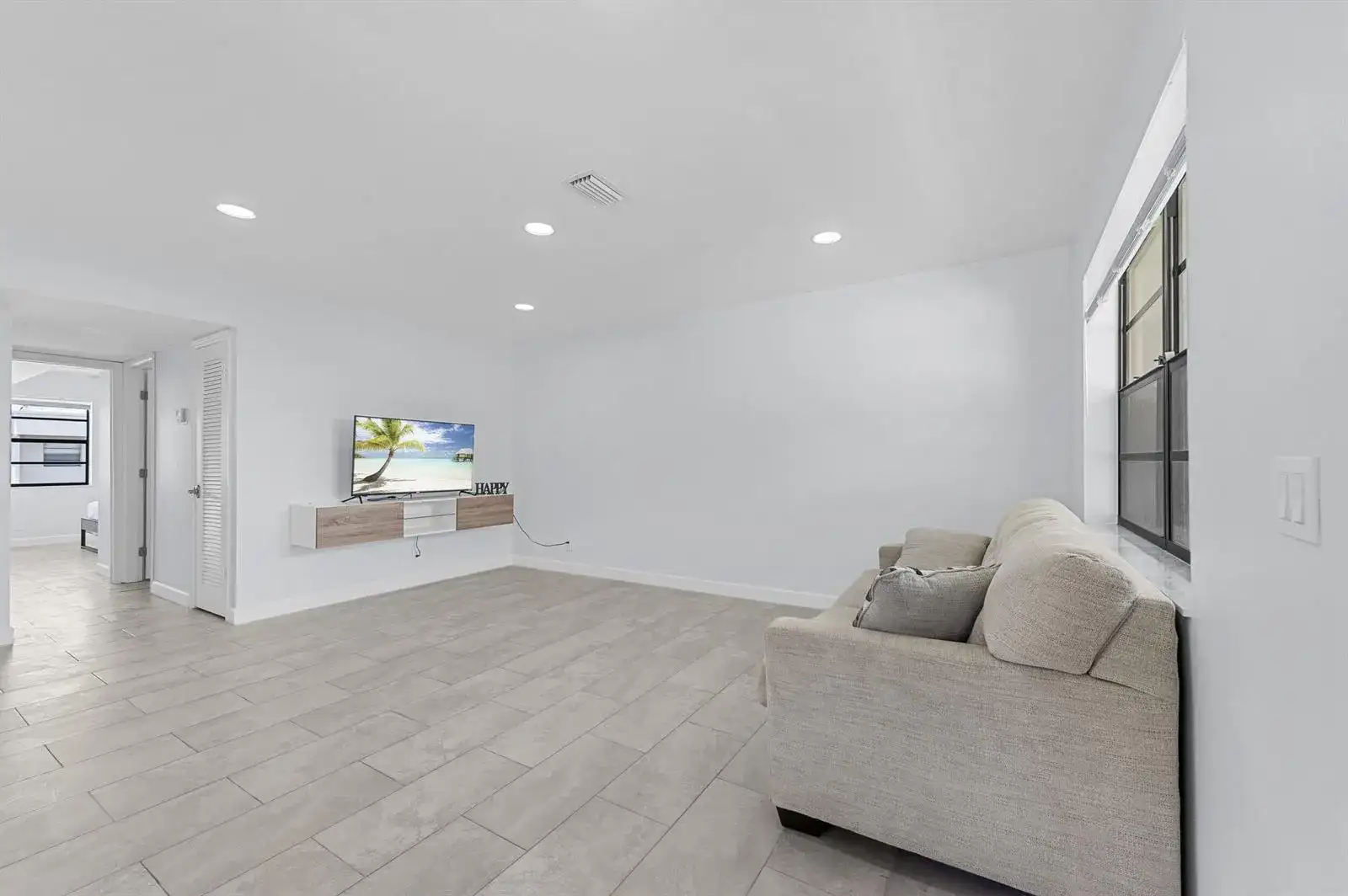 234 Capri E, Delray Beach FL 33484 photo 3