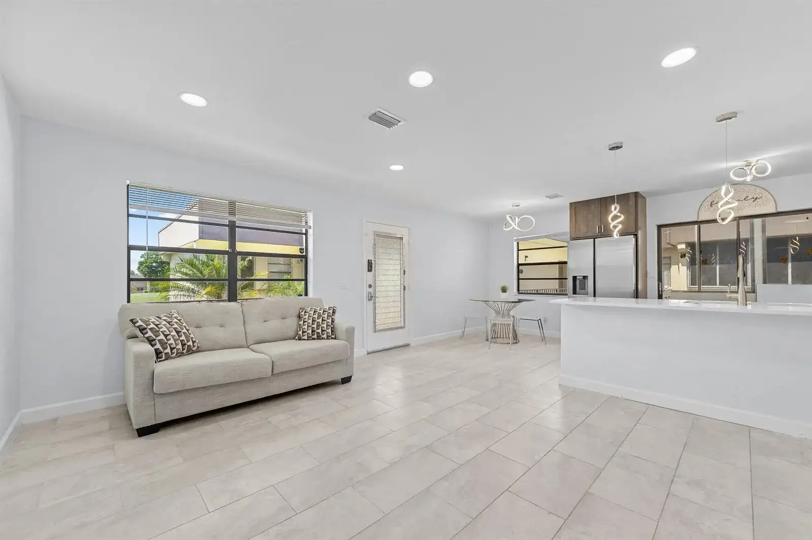 234 Capri E, Delray Beach FL 33484 photo 5