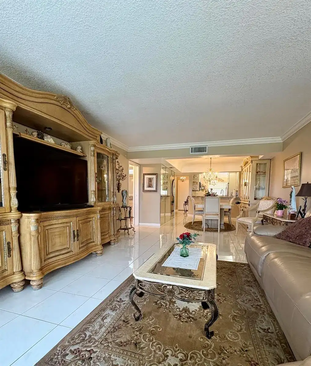 23249 Barwood Lane # 402, Boca Raton FL 33428 photo 2