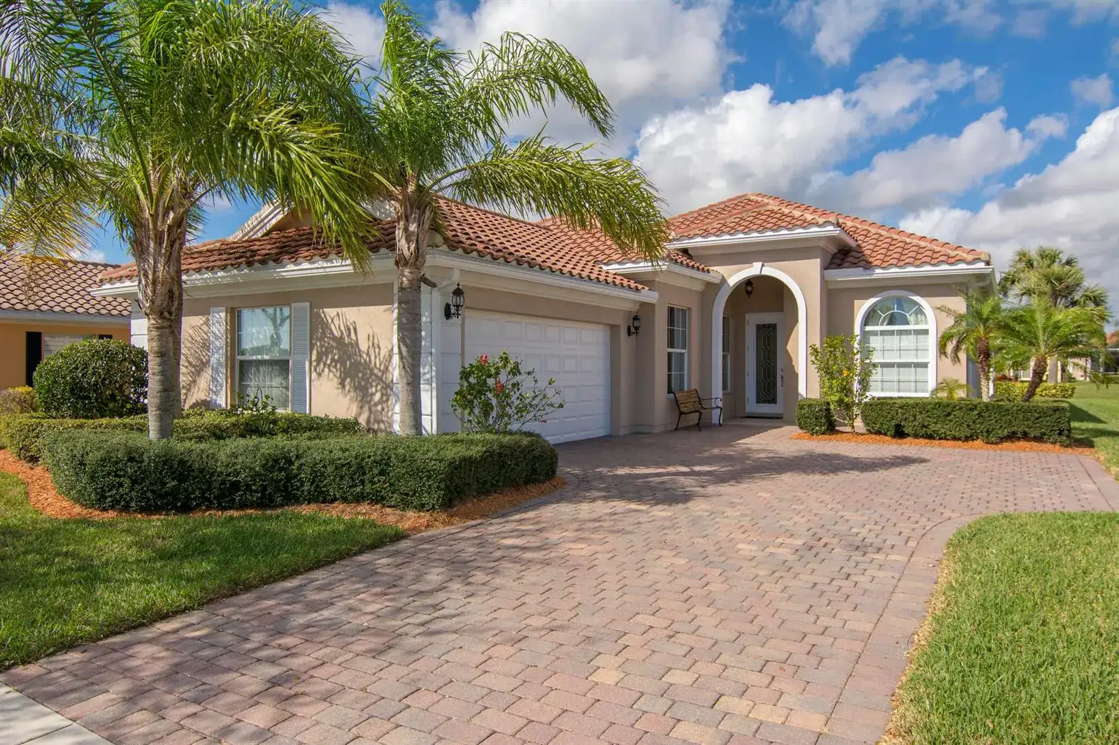 5254 Eleuthra Circle, Vero Beach FL 32967 photo 3
