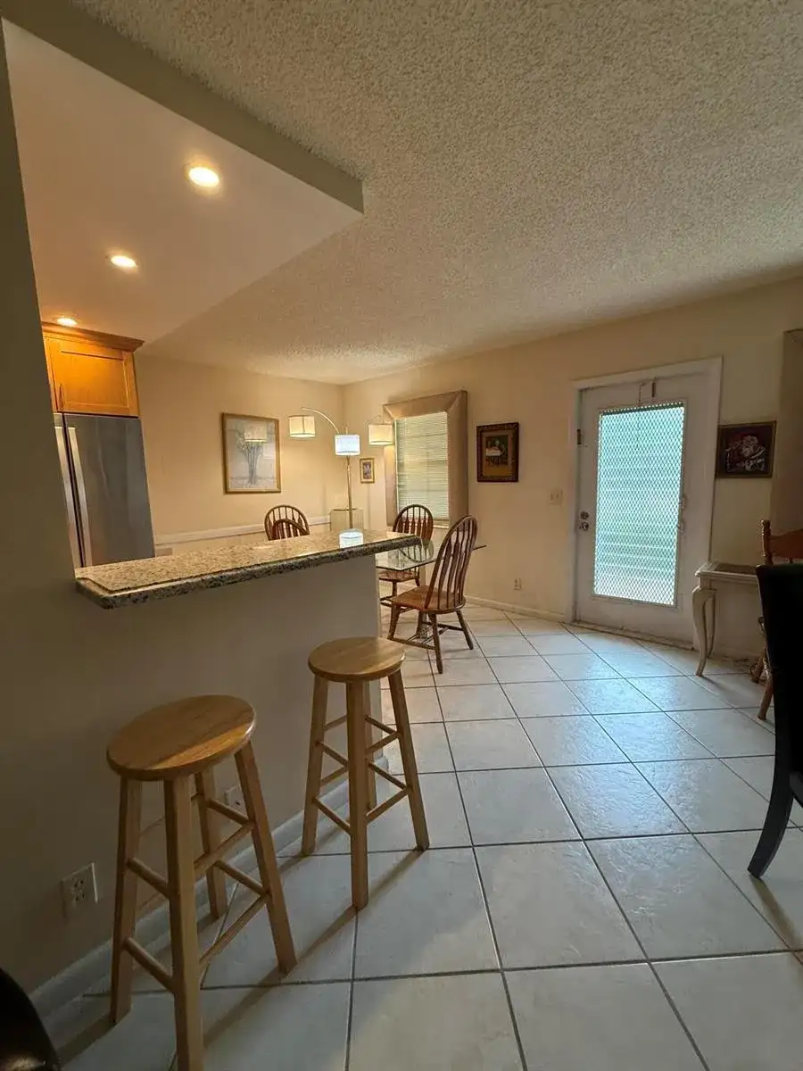 1046 Wolverton C, Boca Raton FL 33434 photo 3