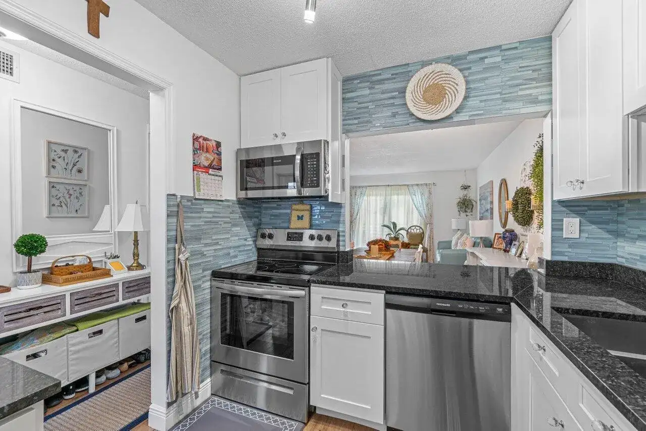 2855 S Garden Drive # 211, Lake Worth FL 33461 photo 4