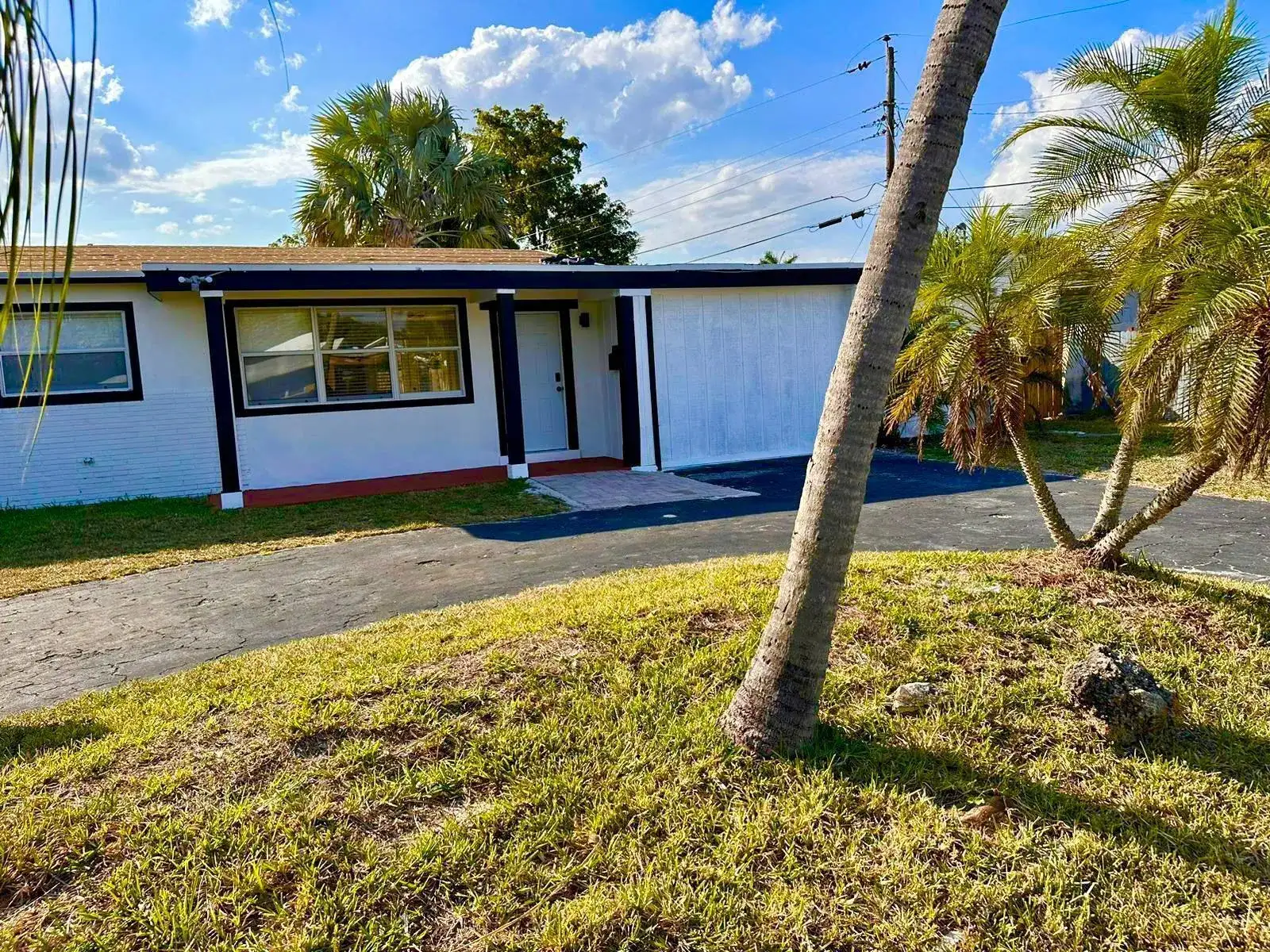 601 NW 38th Street, Deerfield Beach FL 33064 photo 3