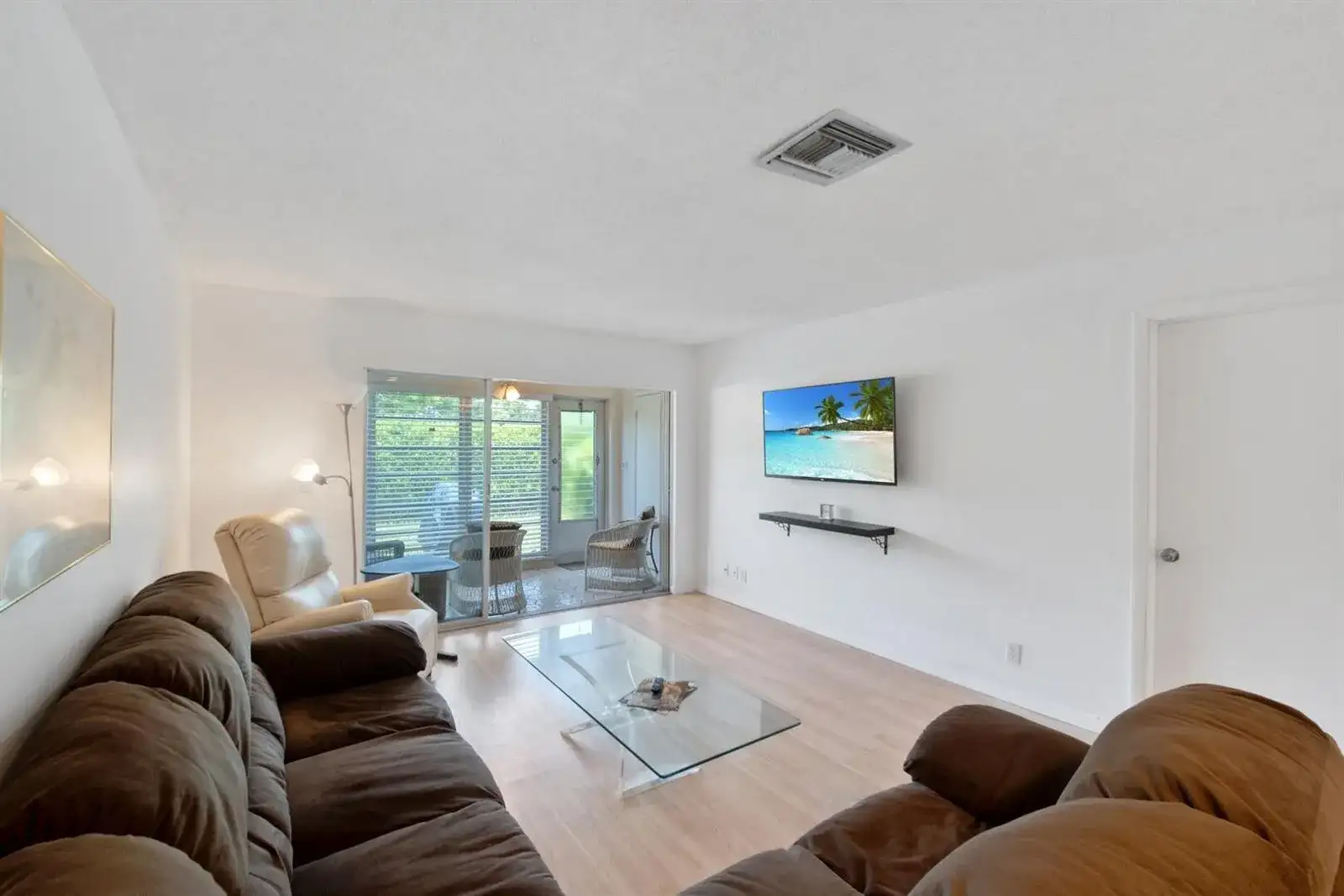 13670 Via Flora # B, Delray Beach FL 33484 photo 3