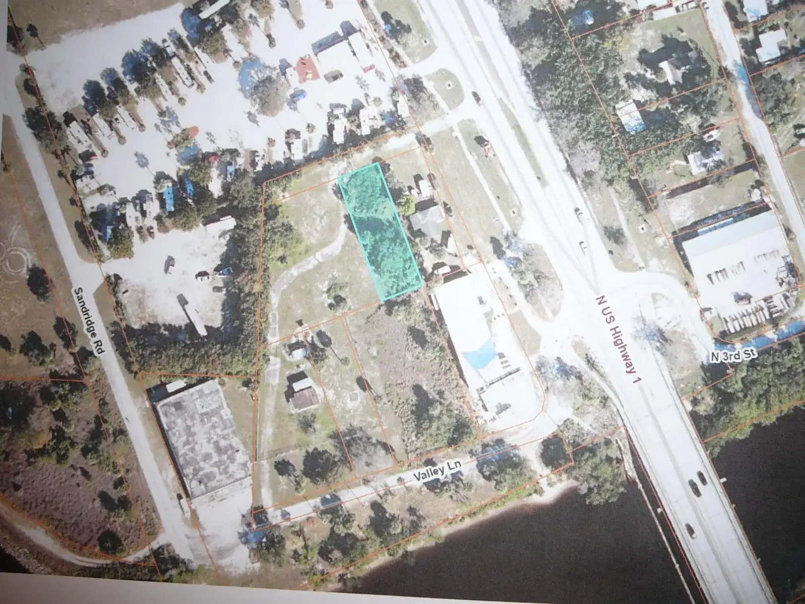 904 Valley Lane, Fort Pierce FL 34946 photo 2
