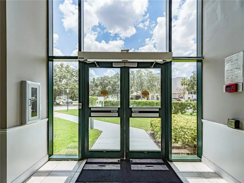 3755 7th Terrace Suite A, Vero Beach FL 32960 photo 3