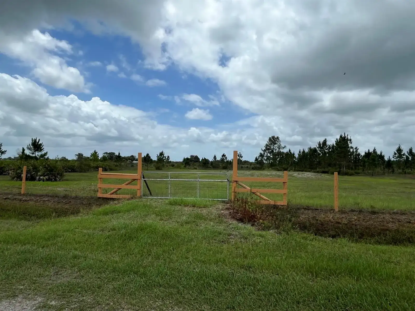19092 NW 250th Street, Okeechobee FL 34972 photo 2