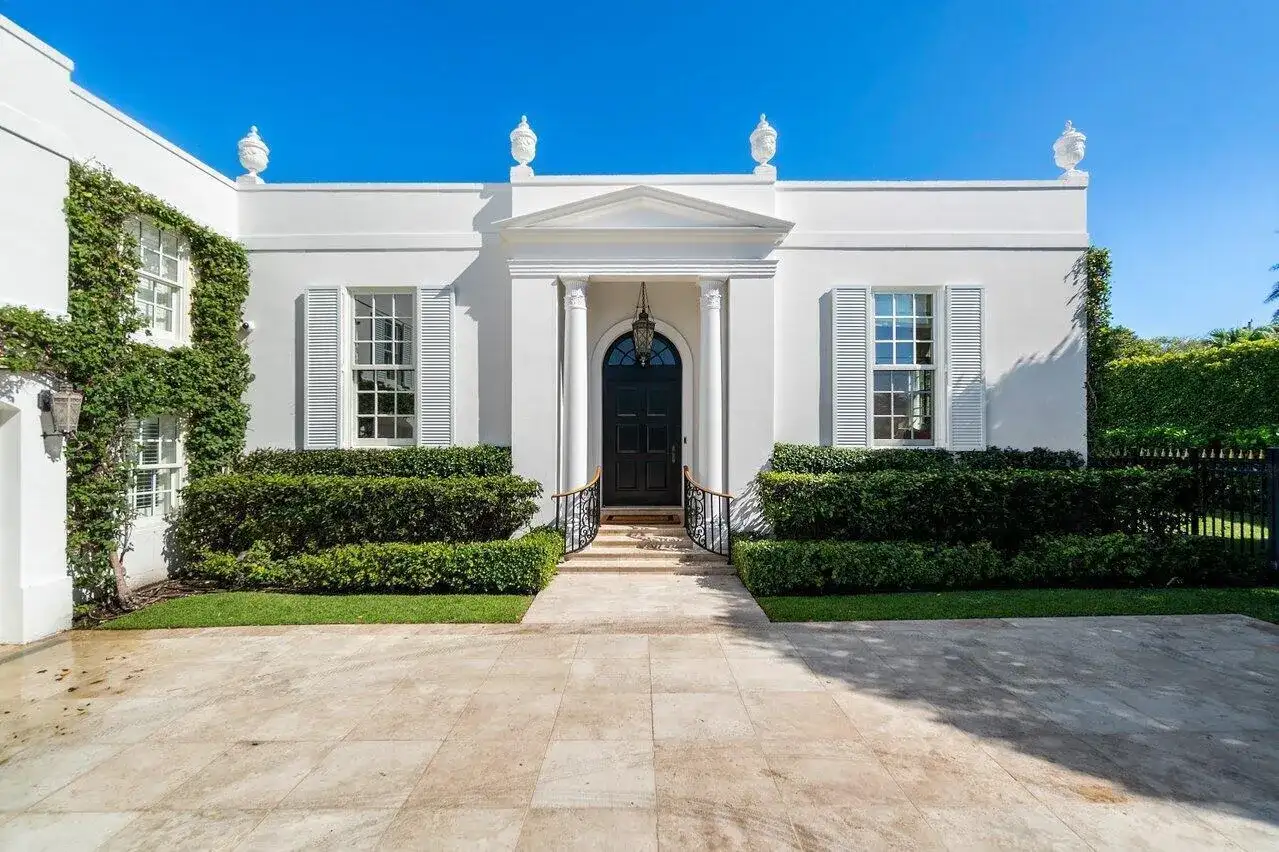 100 Regents Park Road, Palm Beach FL 33480 photo 2