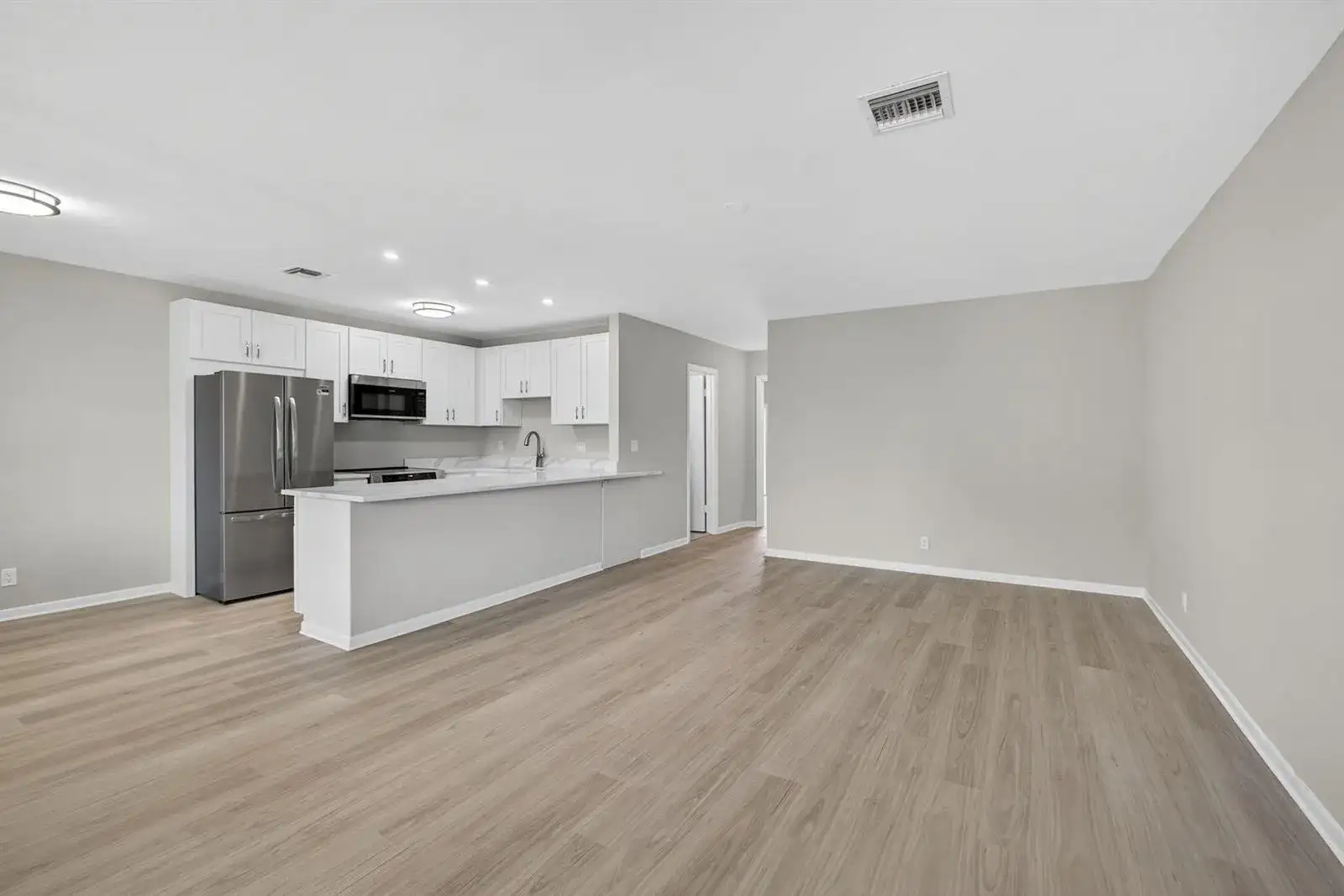 42 Easthampton B, West Palm Beach FL 33417 photo 3