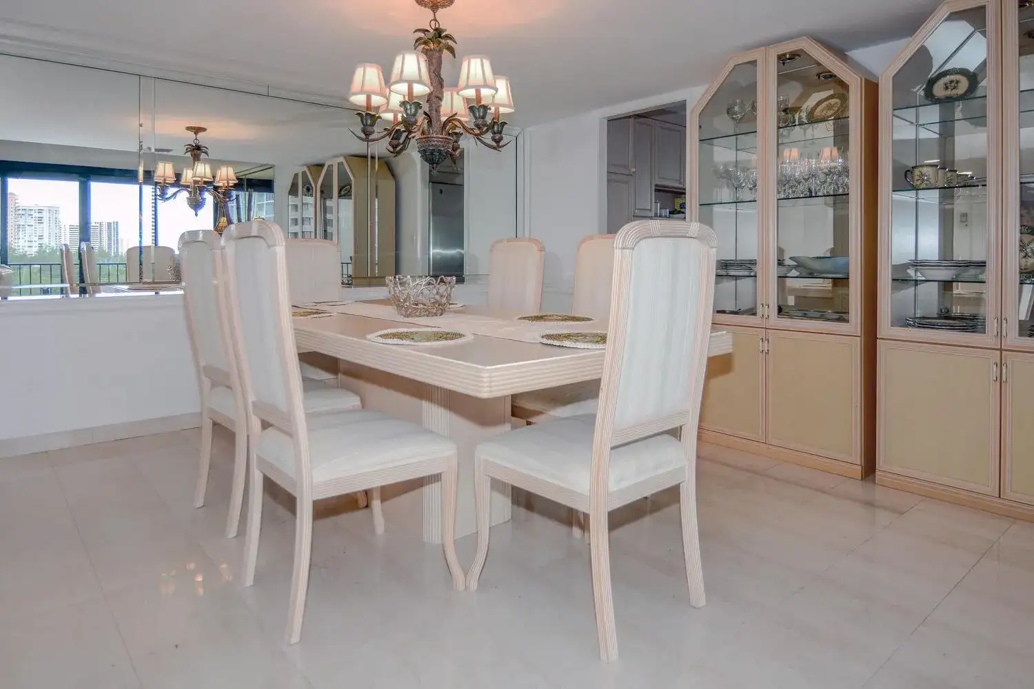 4200 N Ocean Drive # 605, Singer Island FL 33404 photo 4