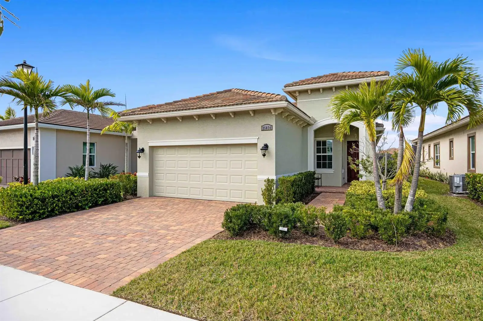 25074 SW Alberti Way, Port St. Lucie FL 34986 photo 3