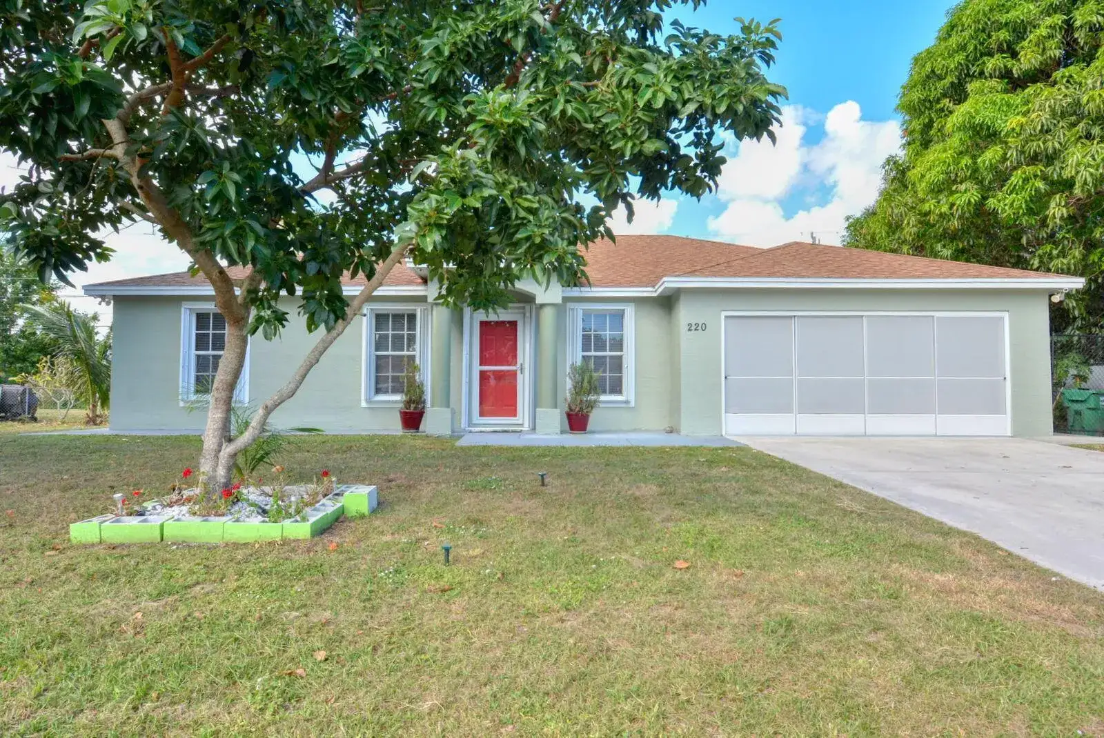 220 W Arbor Avenue, Port St. Lucie FL 34952 photo 2