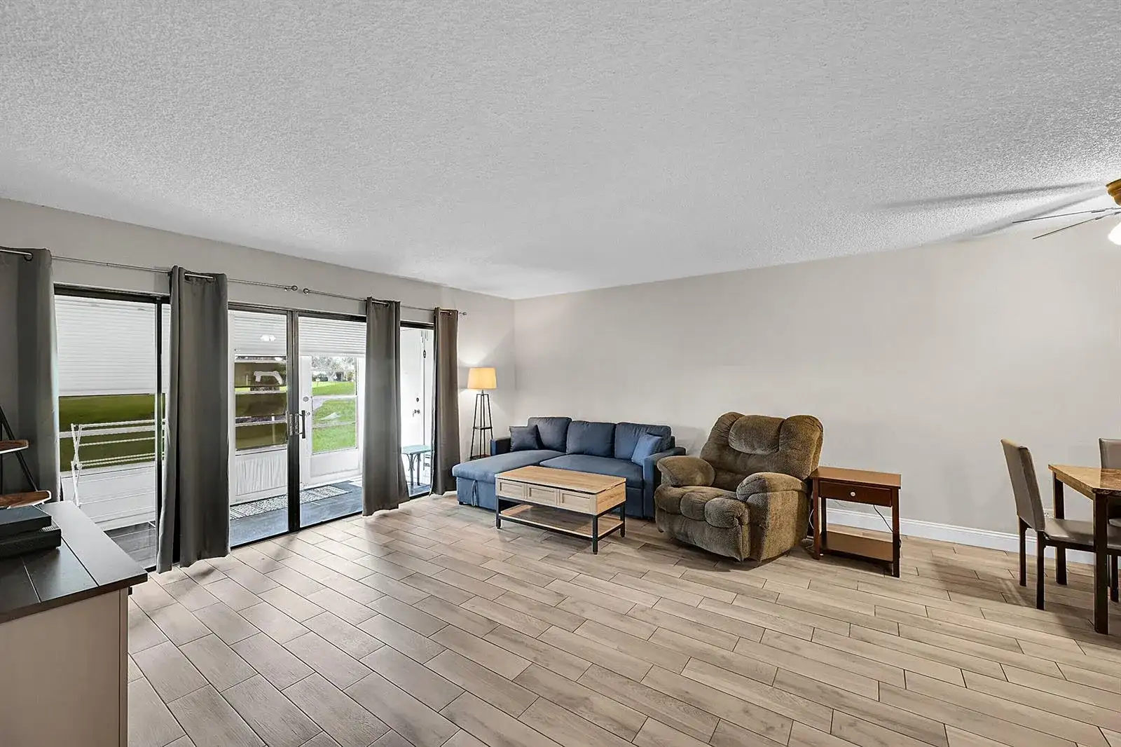 497 Piedmont K, Delray Beach FL 33484 photo 2