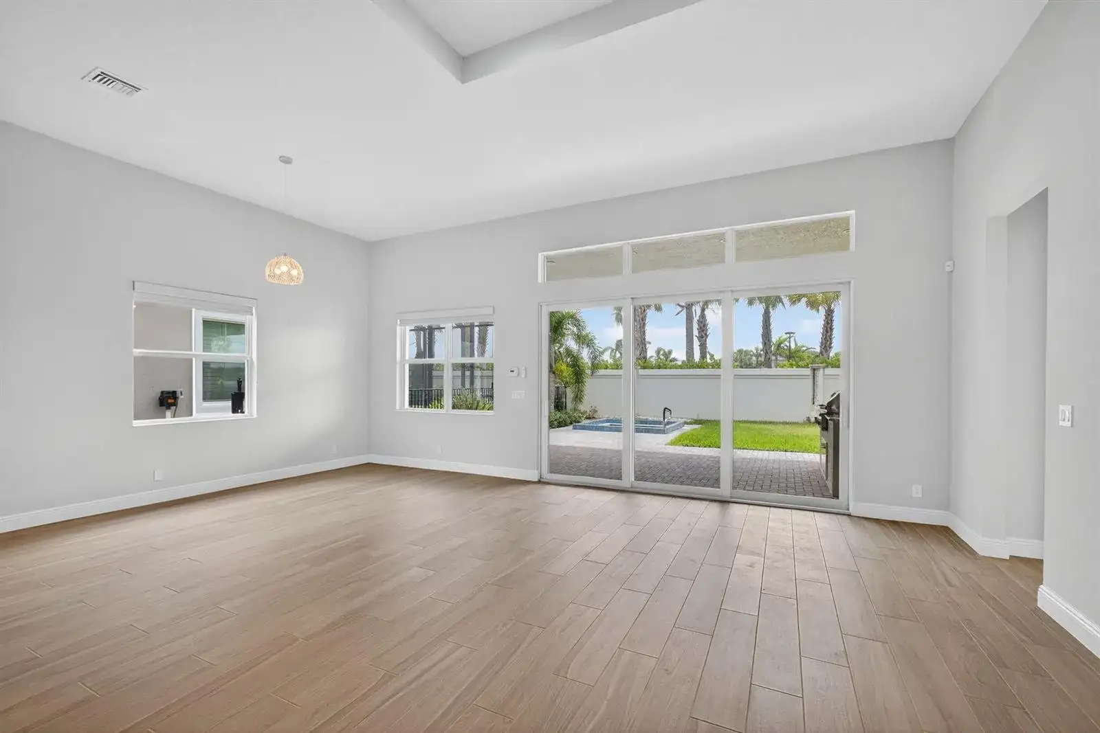 9901 Regency Way, Palm Beach Gardens FL 33412 photo 2