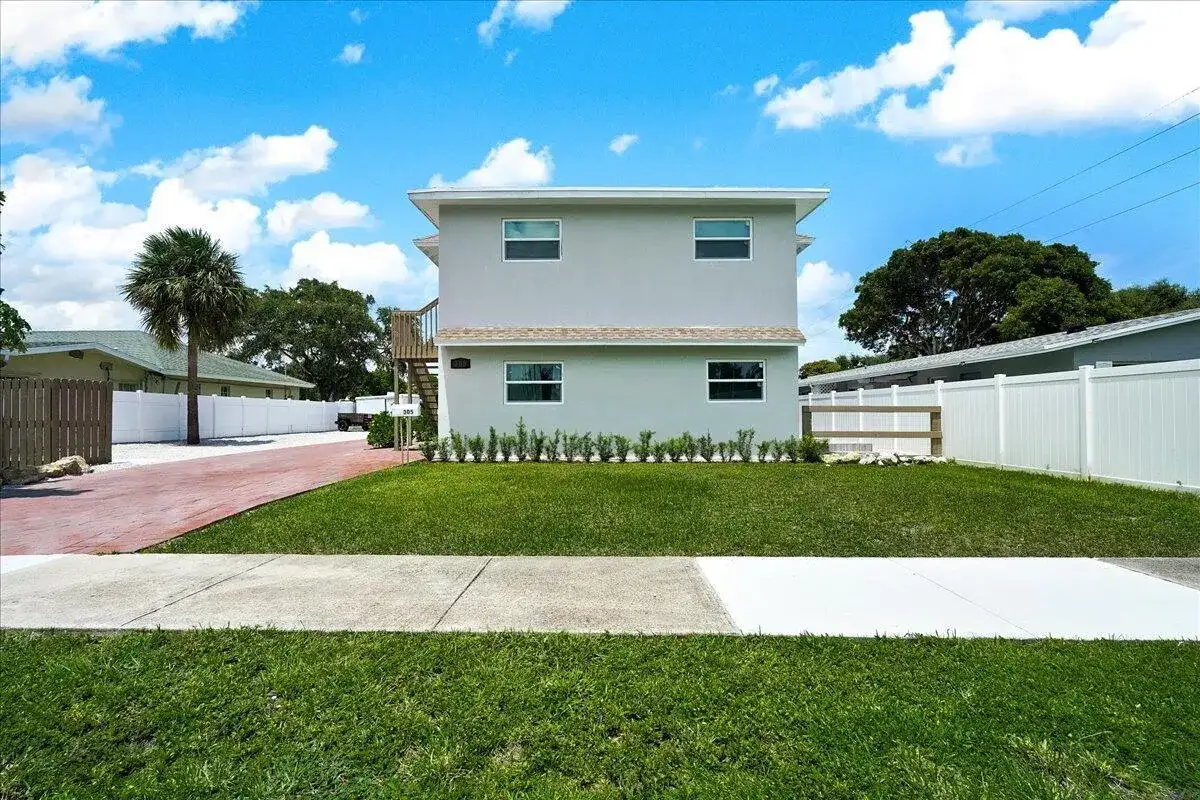 305 Cypress Drive E # 5, Lake Park FL 33403 photo 2