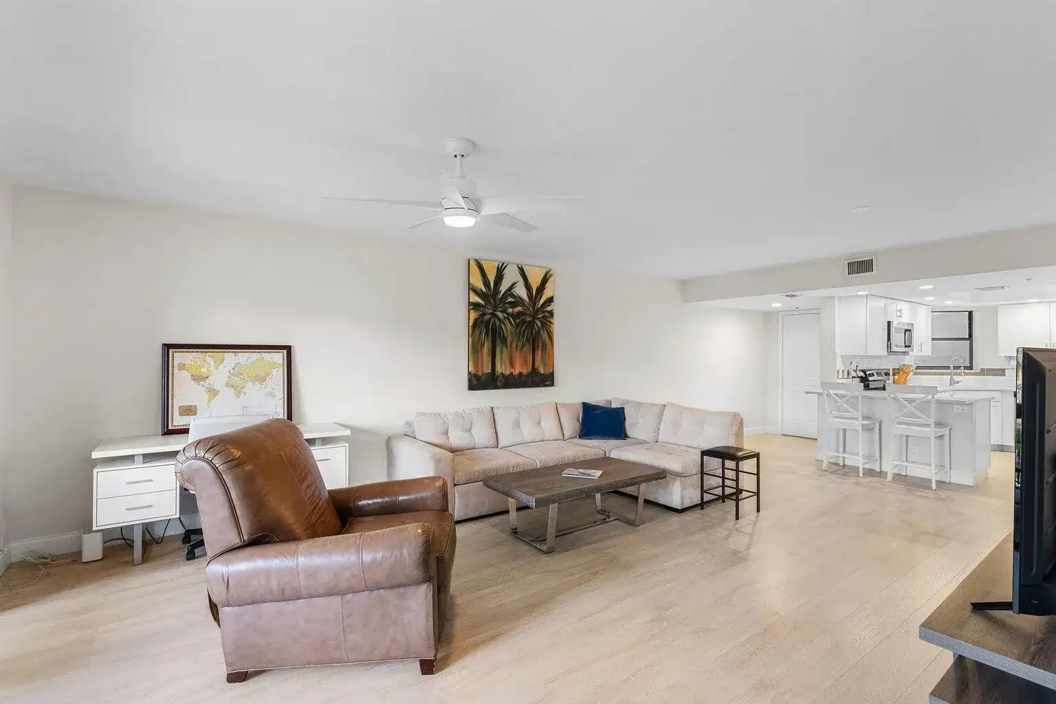 700 Uno Lago Drive # 303, Juno Beach FL 33408 photo 4
