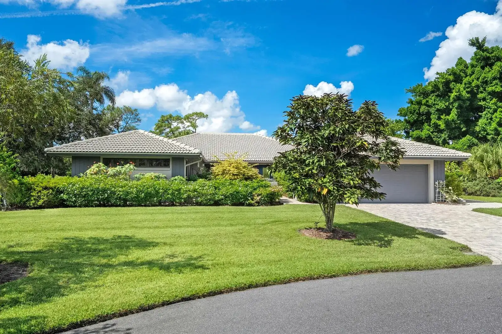 1423 SW Troon Circle, Palm City FL 34990 photo 2
