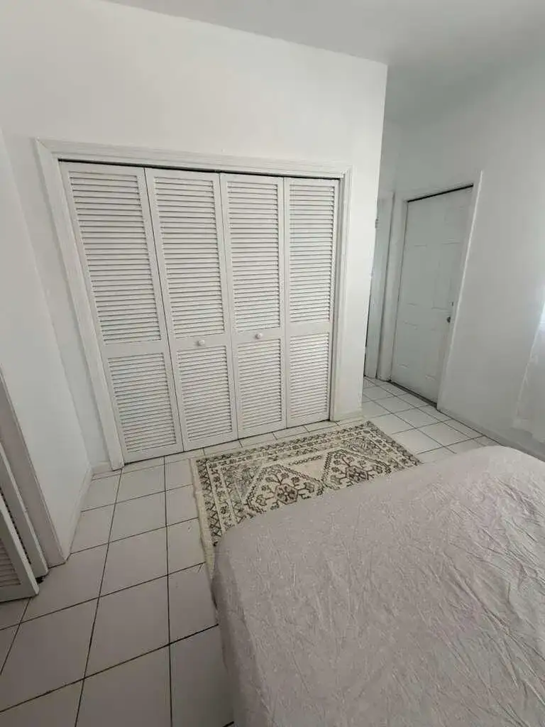 105 NE 16th Terrace, Fort Lauderdale FL 33301 photo 3