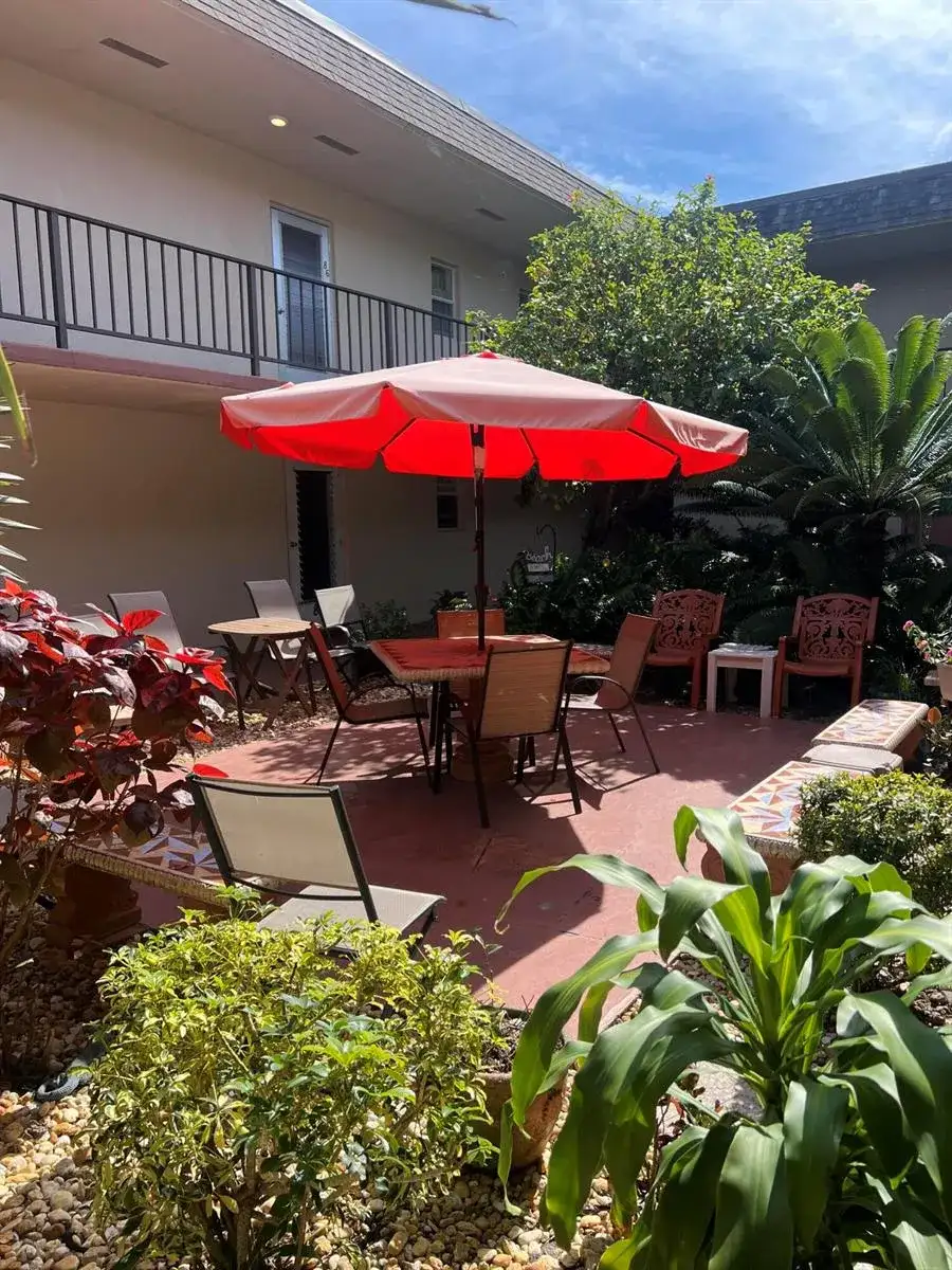 504 Davis Road # 95, Palm Springs FL 33461 photo 2